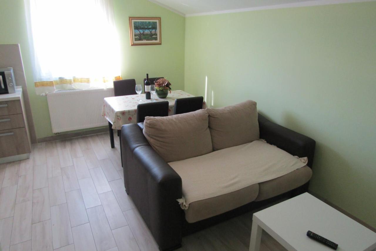 Apartment Morozin Krk Town Exterior foto